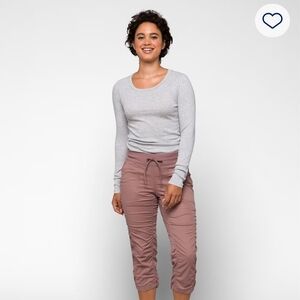 Women's North Face Pink Ruched Crop Pants